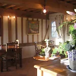 Manoir Du Petit Saint-pierre 4* Онфлёр