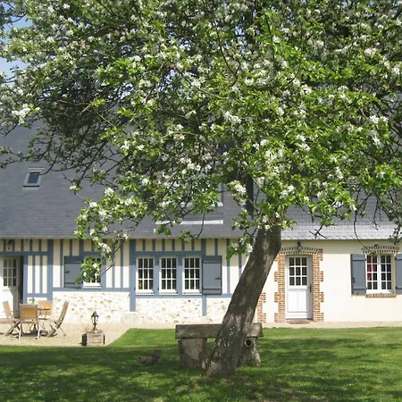 Manoir Du Petit Saint-pierre B&B 4*