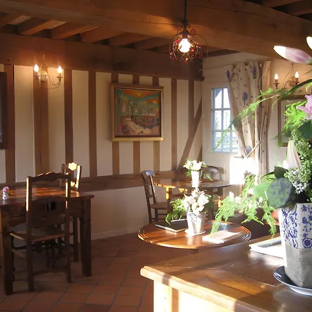 Manoir Du Petit Saint-pierre Oda ve Kahvaltı Honfleur