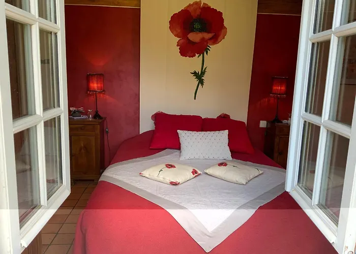 Manoir Du Petit Saint-pierre 4* הונפלר